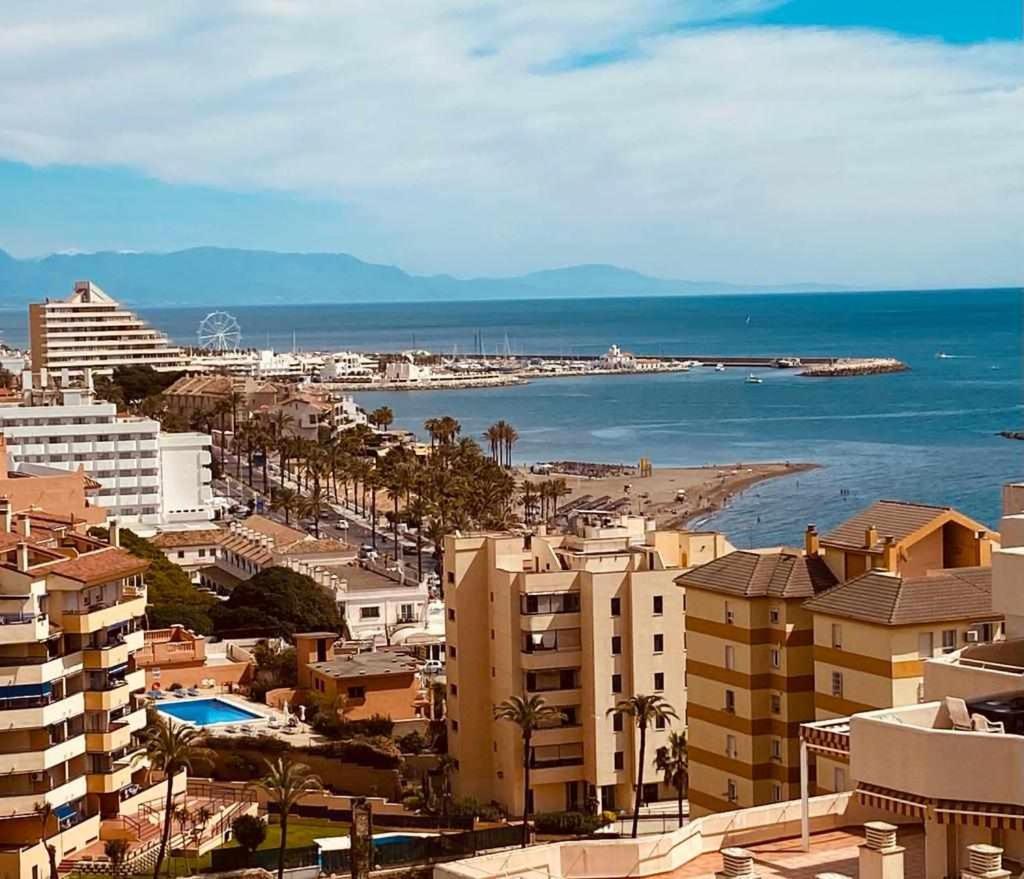 Benalbeach Apartamento Con Vistas Maravillosas Малага Екстериор снимка