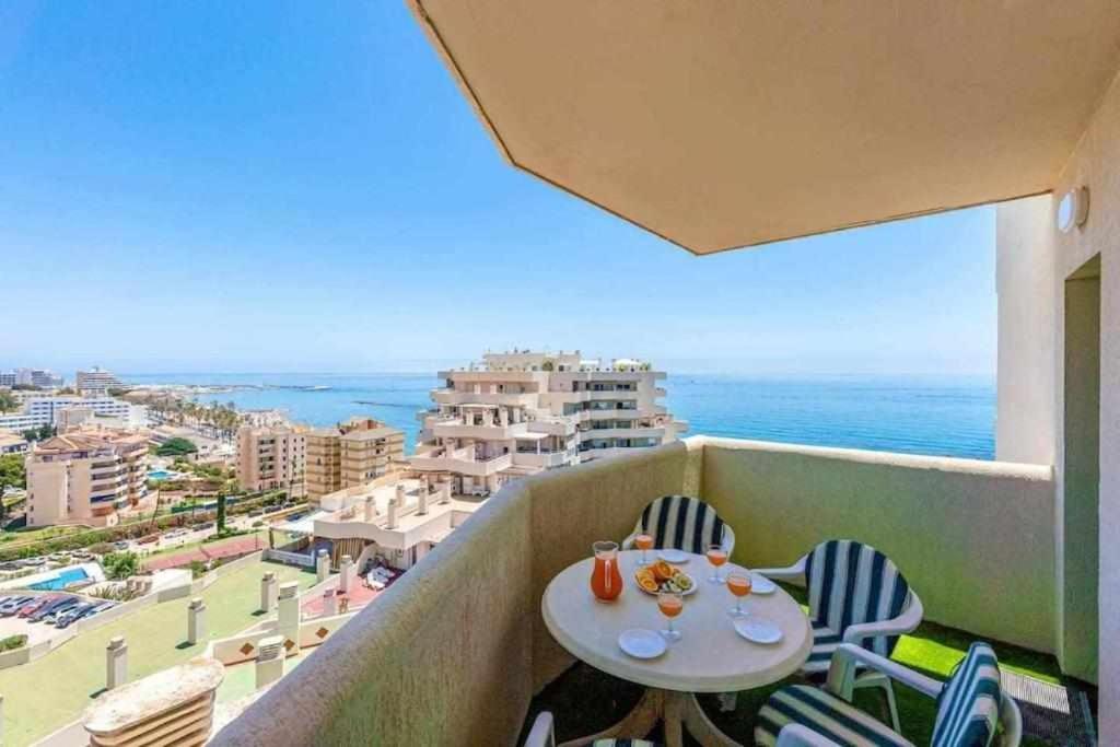 Benalbeach Apartamento Con Vistas Maravillosas Малага Екстериор снимка
