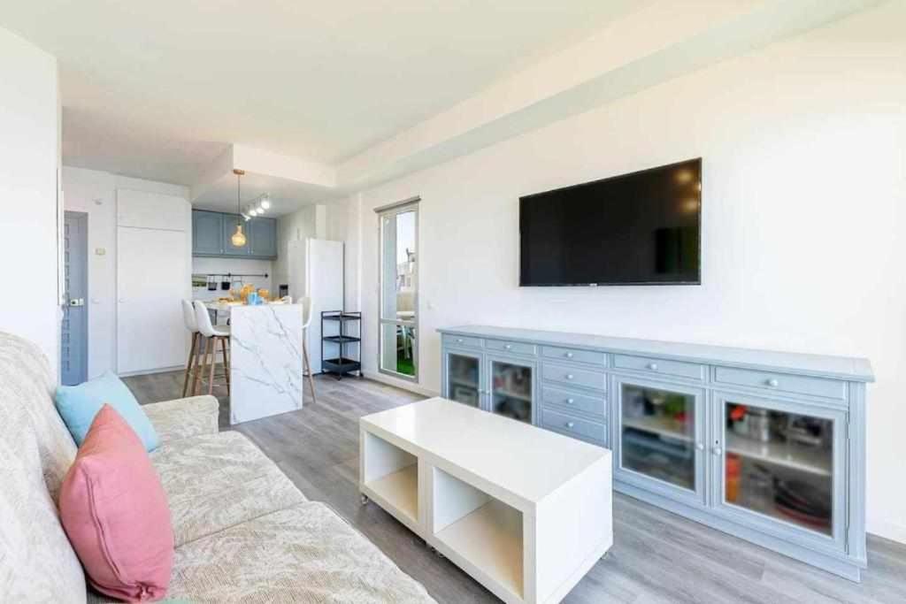 Benalbeach Apartamento Con Vistas Maravillosas Малага Екстериор снимка