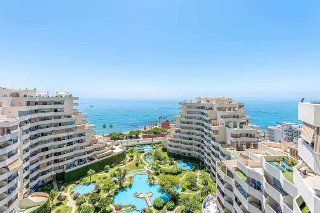 Benalbeach Apartamento Con Vistas Maravillosas Малага Екстериор снимка